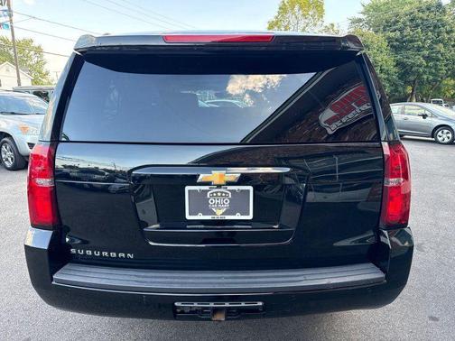 2019 Chevrolet Suburban LT