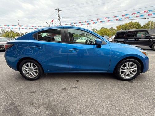 2016 Scion iA Base