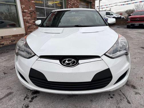 2013 Hyundai Veloster Base