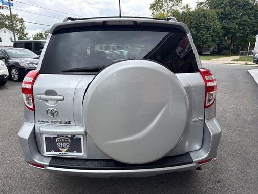 2009 Toyota RAV4 Base