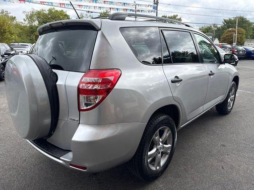 2009 Toyota RAV4 Base
