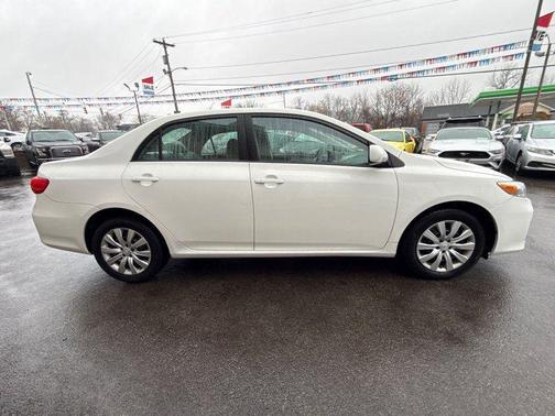 2012 Toyota Corolla LE