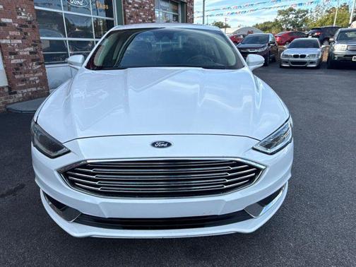 2018 Ford Fusion Hybrid SE