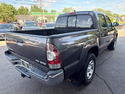 Gray 2012 Toyota Tacoma V6 CLEAN CARFAX BLUETOOTH CONNECTIVITY POWERFUL V6