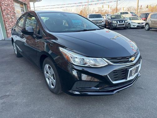 2018 Chevrolet Cruze LS