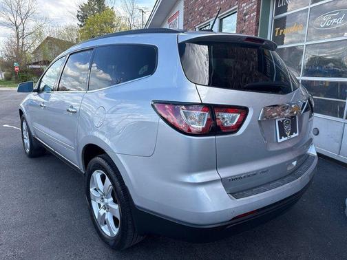 2017 Chevrolet Traverse 1LT