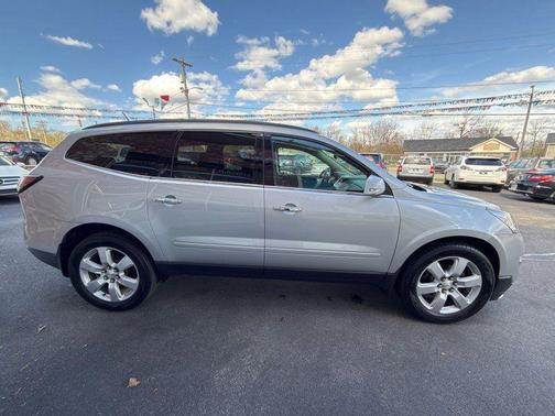 2017 Chevrolet Traverse 1LT
