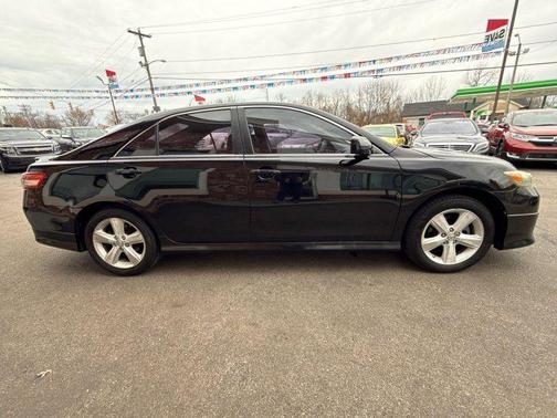 2011 Toyota Camry SE