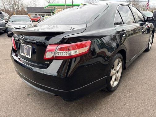 2011 Toyota Camry SE