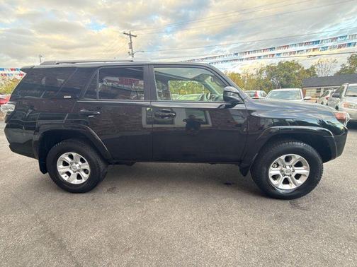 2014 Toyota 4Runner SR5