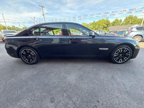 2014 BMW 750 Li xDrive