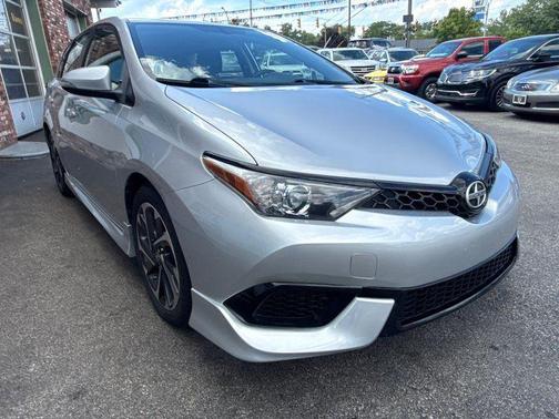 Silver 2016 Scion iM Base