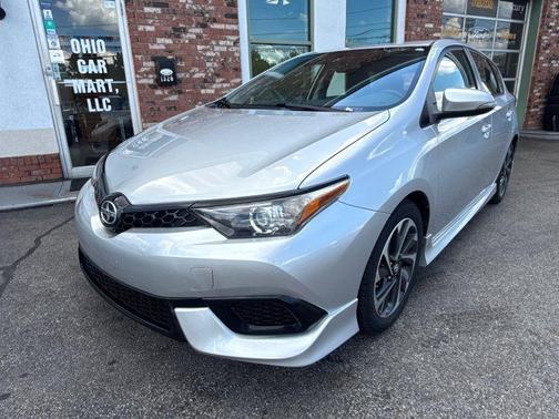 Silver 2016 Scion iM Base
