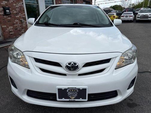 White 2013 Toyota Corolla L