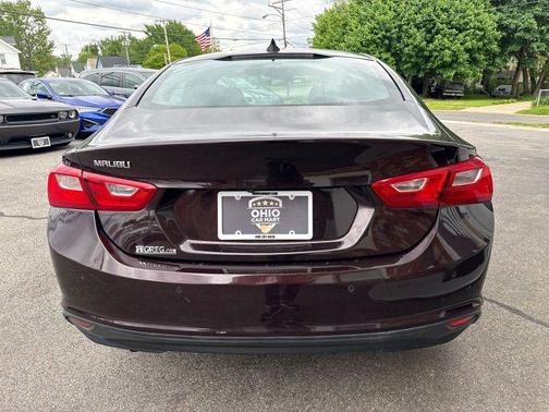 Gray 2020 Chevrolet Malibu 1FL