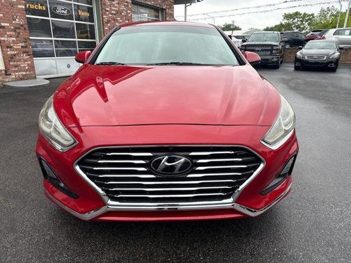 2018 Hyundai SONATA SE