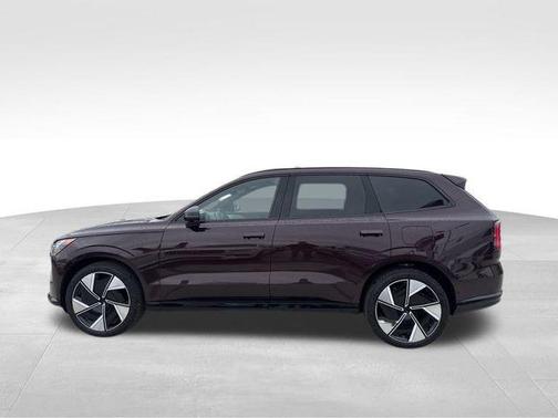 2025 Volvo EX90 Twin Motor Performance Ultra 6-Seater