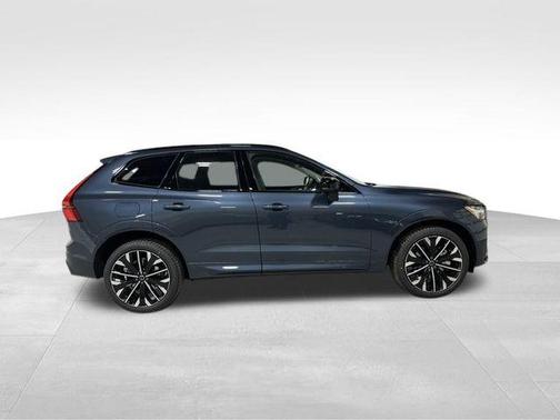 2026 Volvo XC60 Plug-In Hybrid T8 Ultra