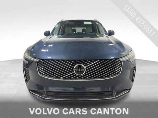 Blue 2026 Volvo XC90 B6 Ultra 7-Seater