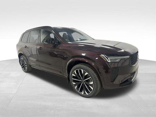 2026 Volvo XC90 Plug-In Hybrid T8 Ultra Dark Theme 6-Seater