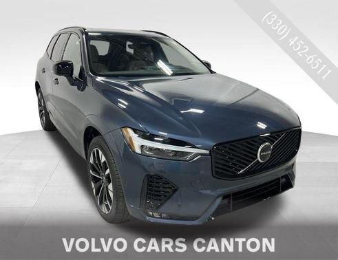 2026 Volvo XC60 B5 Plus Dark Theme