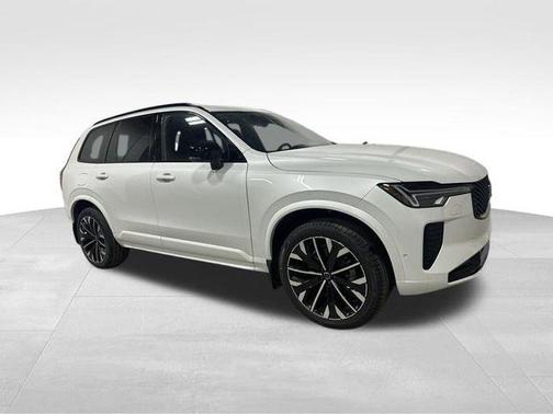 Crystal White Pearl 2026 Volvo XC90 B6 Ultra Dark Theme 7-Seater
