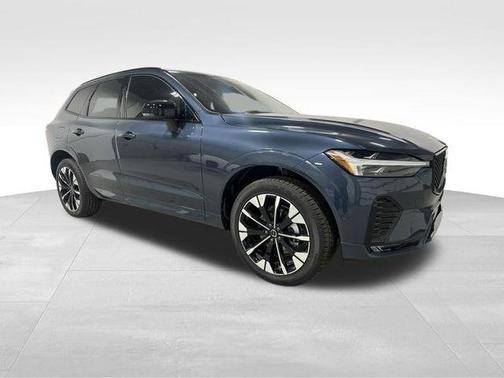 Denim Blue Metallic 2026 Volvo XC60 B5 Plus