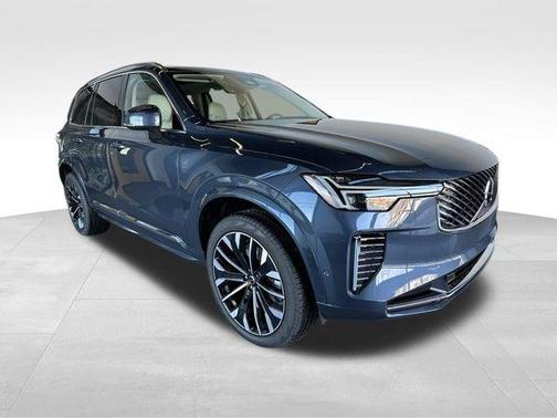 2026 Volvo XC90 B6 Ultra 7-Seater