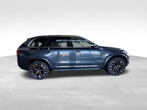 2026 Volvo XC90 B6 Ultra 7-Seater