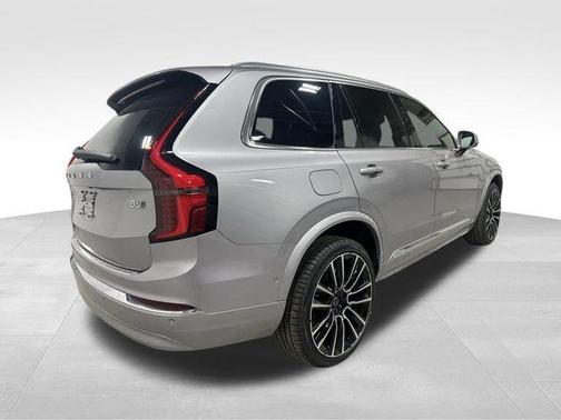 Silver 2026 Volvo XC90 B6 Plus 7-Seater