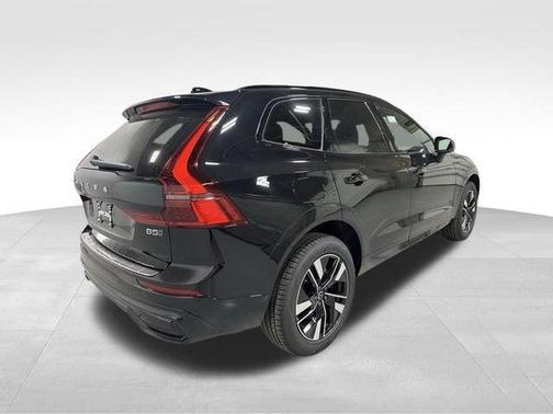 Black 2026 Volvo XC60 B5 Plus