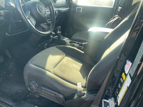 2020 Jeep Gladiator Sport S