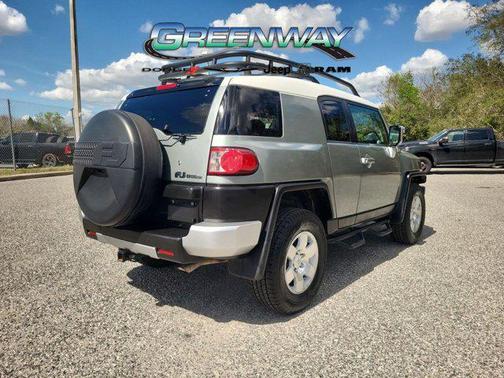 2010 Toyota FJ Cruiser Base