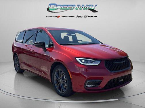 2026 Chrysler Pacifica L