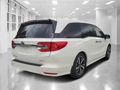 2019 Honda Odyssey Elite