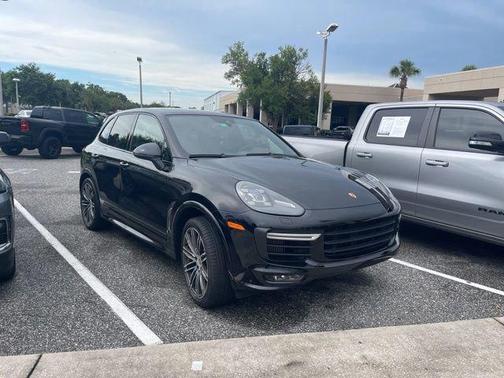 2016 Porsche Cayenne GTS