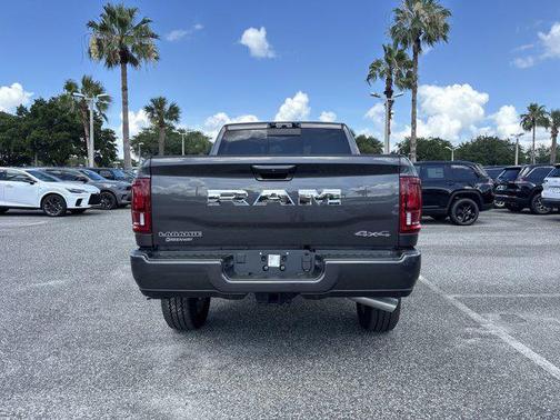 2025 RAM 2500 Laramie Crew Cab 4x4 6'4' Box