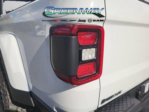 2026 Jeep Gladiator Willys 4x4