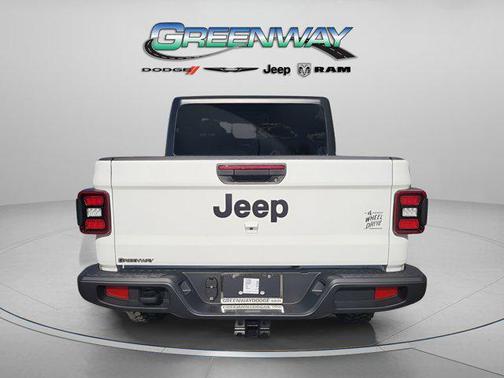 2026 Jeep Gladiator Willys 4x4