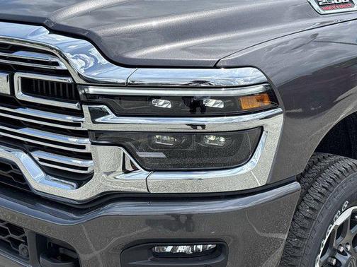 2025 RAM 2500 Laramie Crew Cab 4x4 6'4' Box