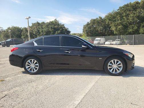 2016 INFINITI Q50 2.0T Premium