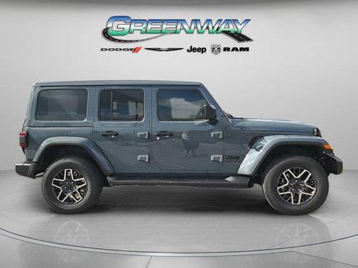 2026 Jeep Wrangler 4-Door Sahara 4x4
