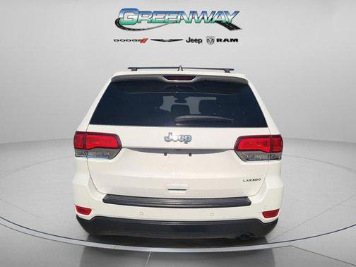 2020 Jeep Grand Cherokee Laredo