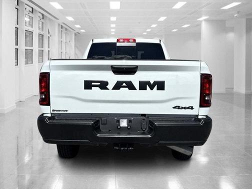 2025 RAM 2500 Tradesman Crew Cab 4x4 6'4' Box