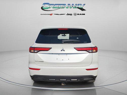 2022 Mitsubishi Outlander ES 2.5 S-AWC