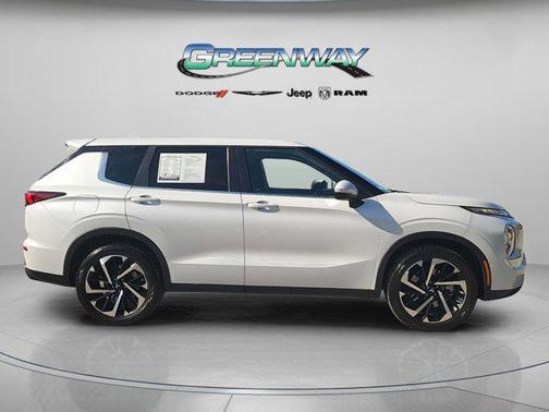 2022 Mitsubishi Outlander ES 2.5 S-AWC