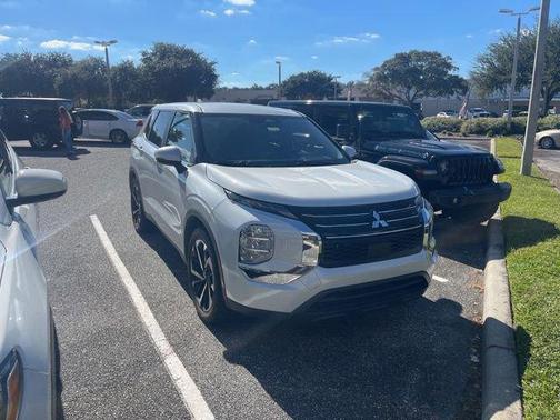 2022 Mitsubishi Outlander ES 2.5 S-AWC