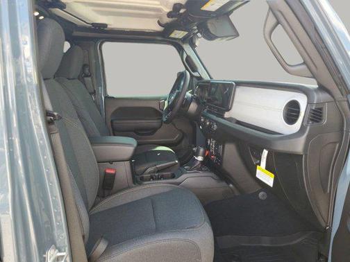 2025 Jeep Gladiator Willys