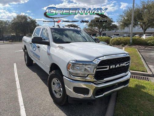 2021 RAM 2500 Tradesman Crew Cab 4x4 6'4' Box