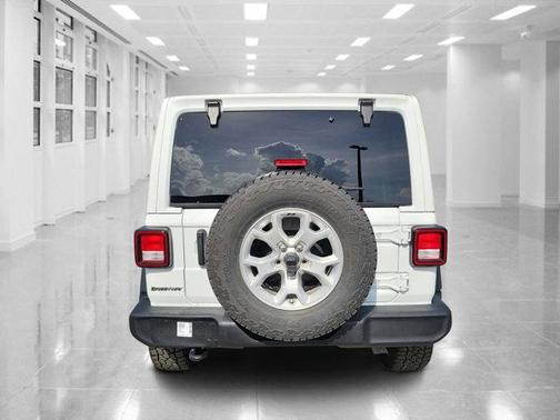 2021 Jeep Wrangler Unlimited Islander 4x4
